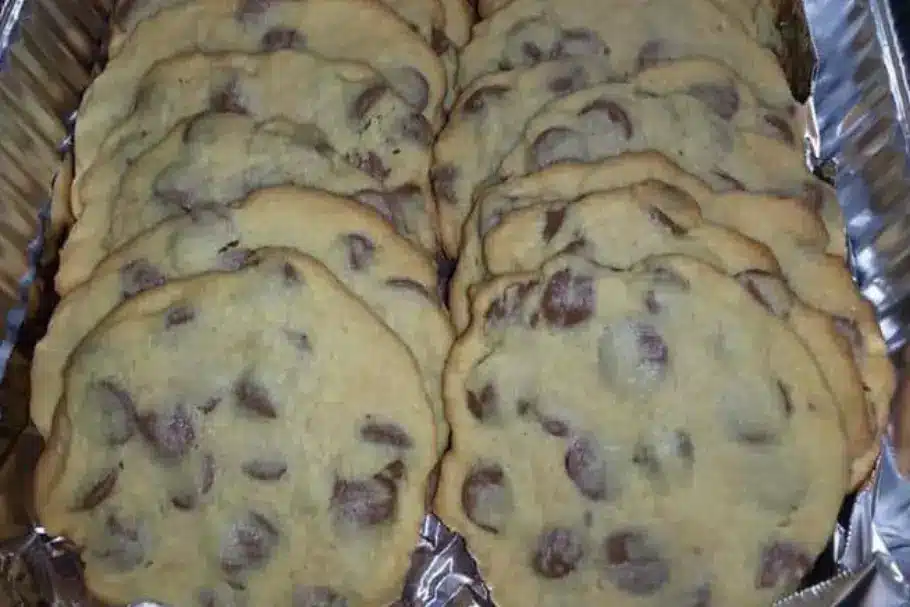 Best Chocolate Chip Cookies - Irresistible Homemade Recipe
