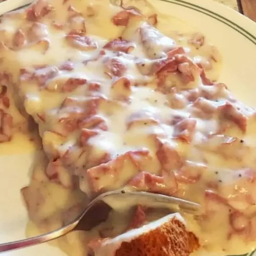 Creamed Chipped Beef - Classic and Comforting Dish