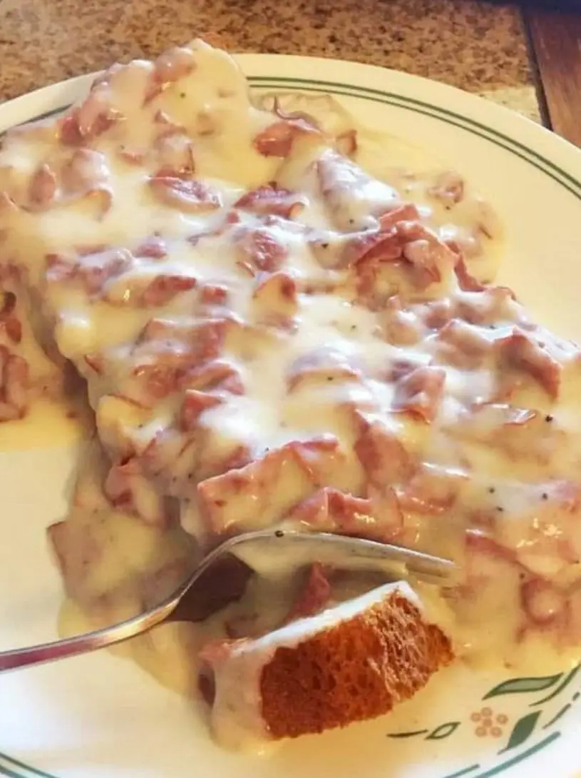 Creamed Chipped Beef - Classic and Comforting Dish