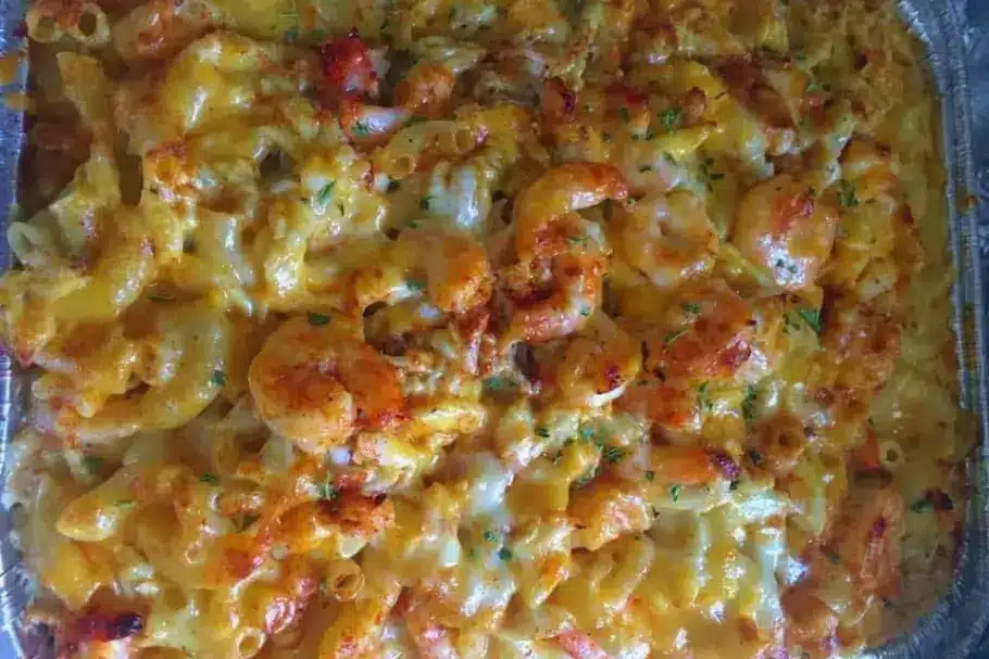 Seafood Mac and Cheese Recipe - Creamy and Delicious